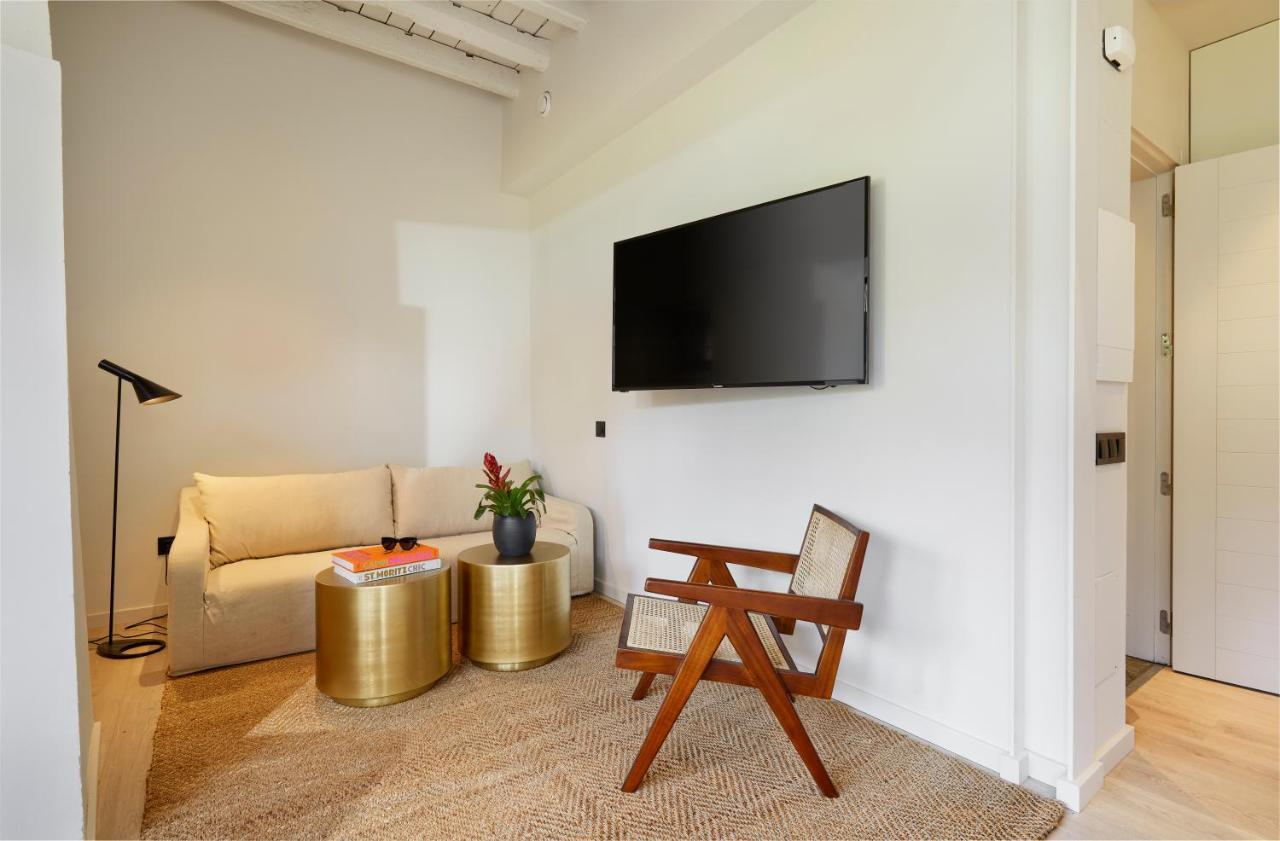 Canvas Apartments & Lofts Girona Ngoại thất bức ảnh